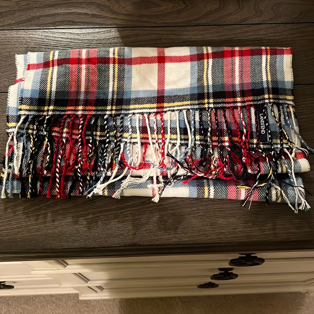 Lands’ End scarf